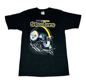 Vintage 90s Pro Player Pittsburgh Steelers Helmet NFL T-Shirt